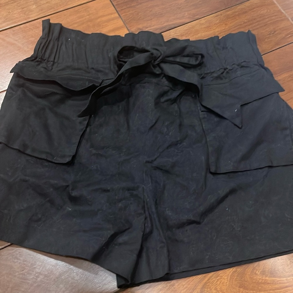 highwaist with a bow